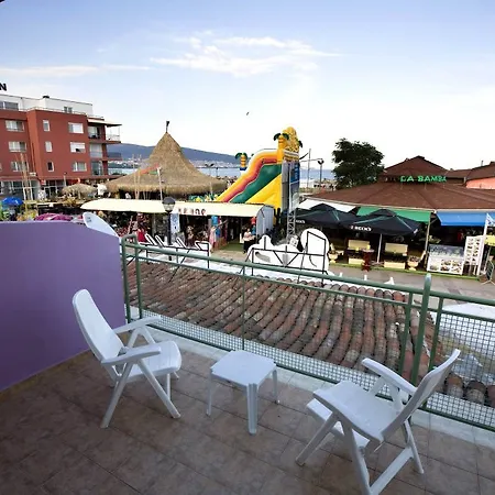 Hotel Largo